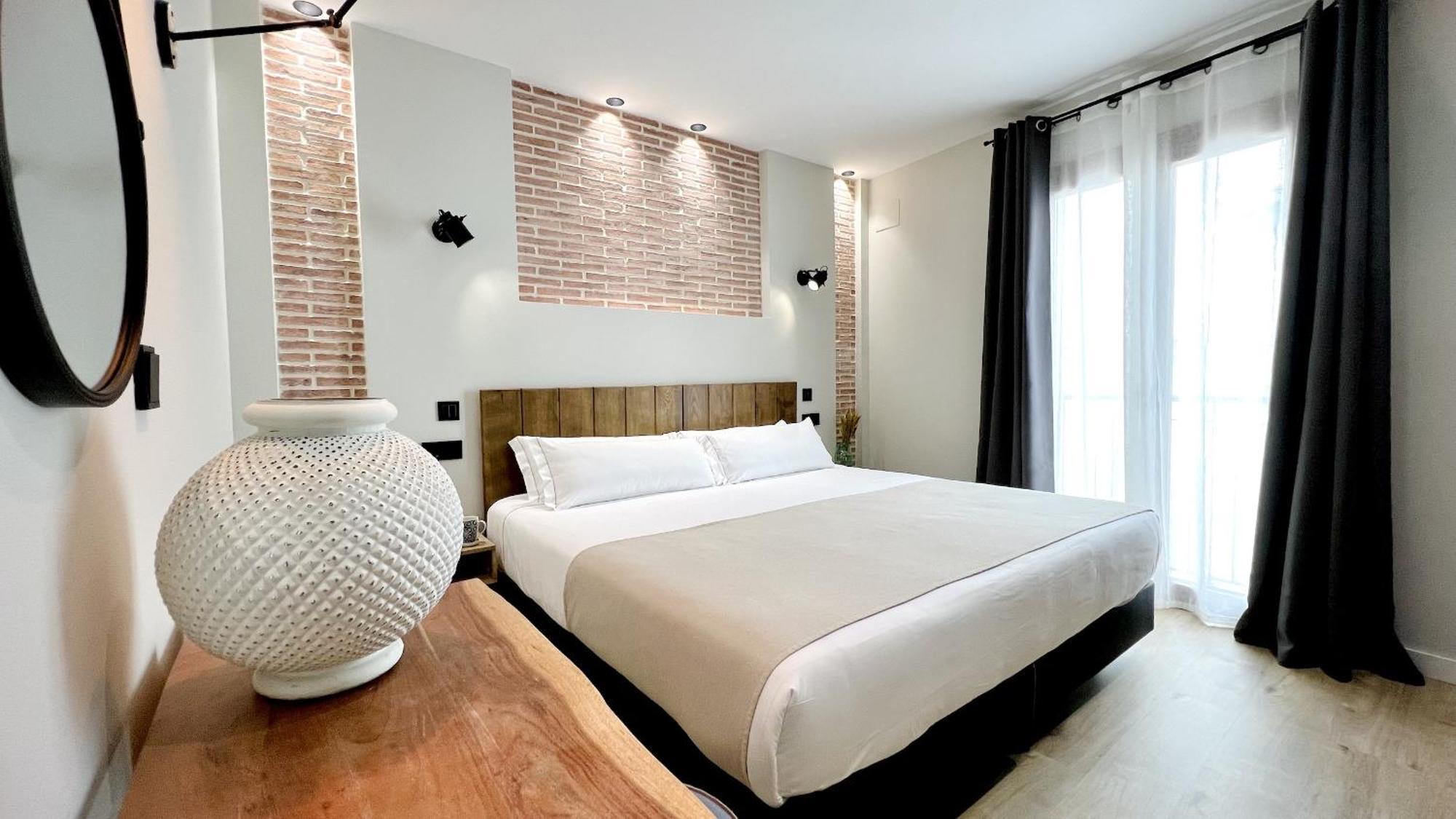 Aparthotel Luz De Gades - Suites Spa Gym - Adults Only 카디스 외부 사진