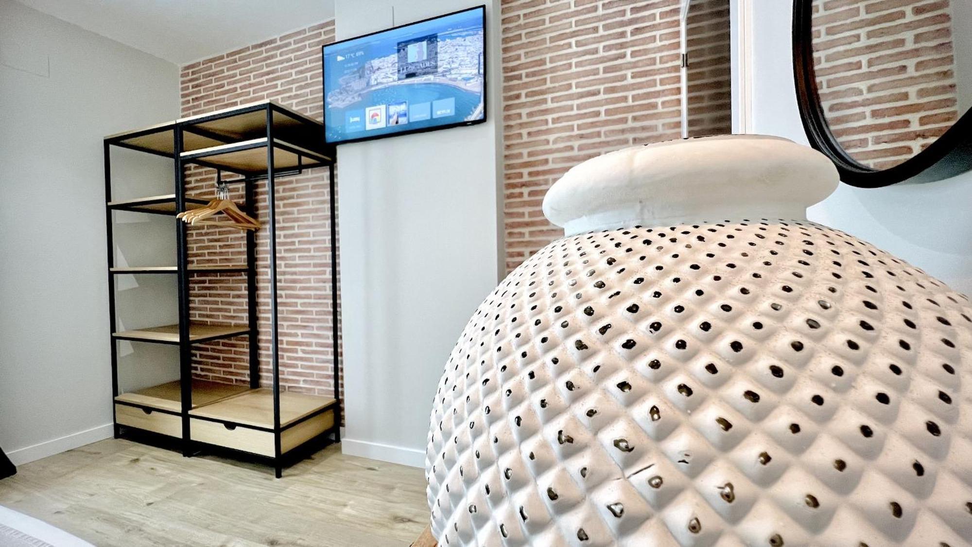 Aparthotel Luz De Gades - Suites Spa Gym - Adults Only 카디스 외부 사진