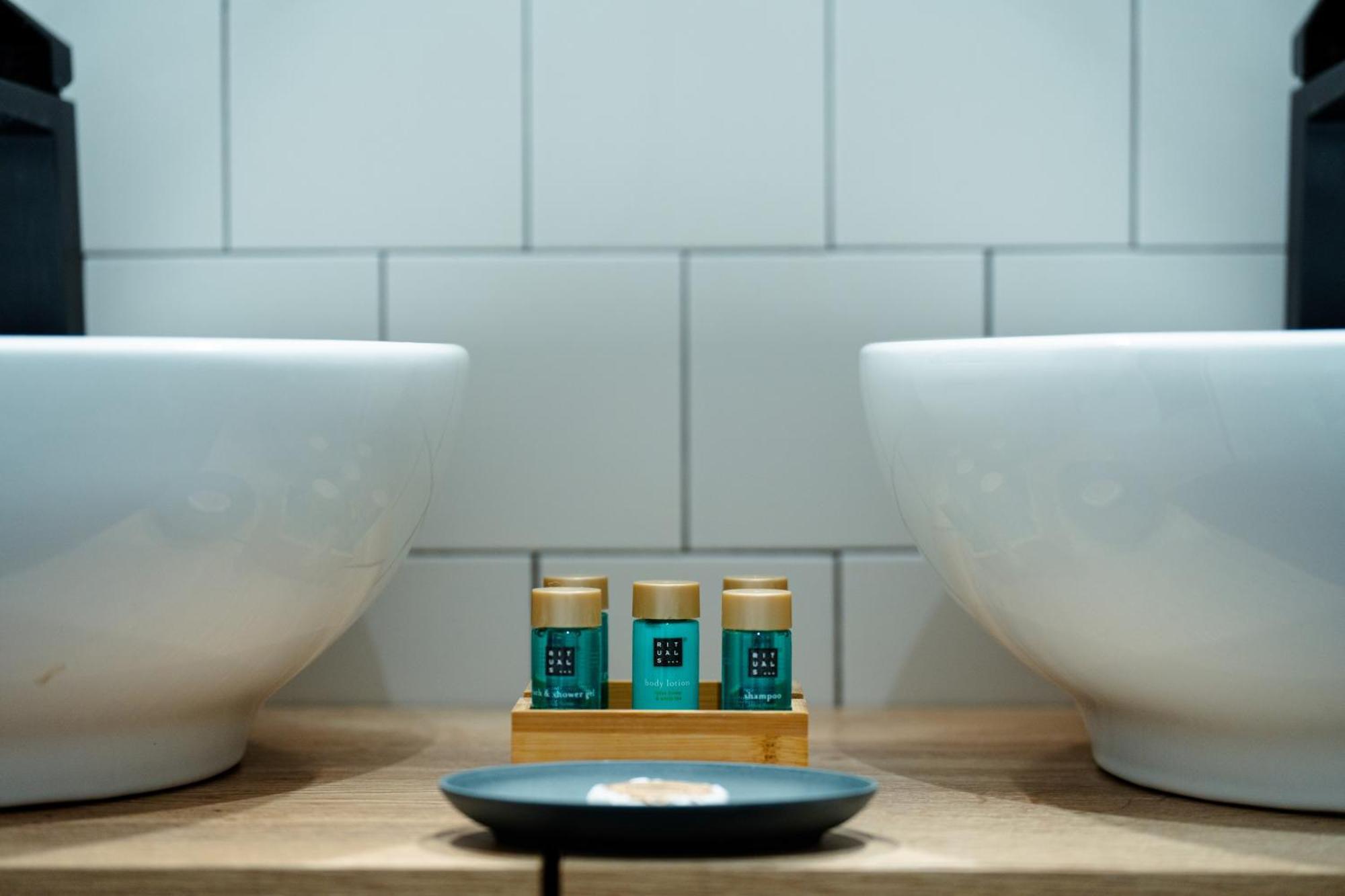 Aparthotel Luz De Gades - Suites Spa Gym - Adults Only 카디스 외부 사진